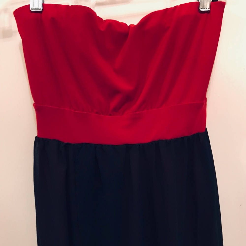 Red strapless with black sheer on bottom half - Picture 6 of 8